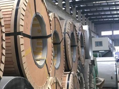 酒鋼不銹“登上”我國首艘極地探險郵輪
